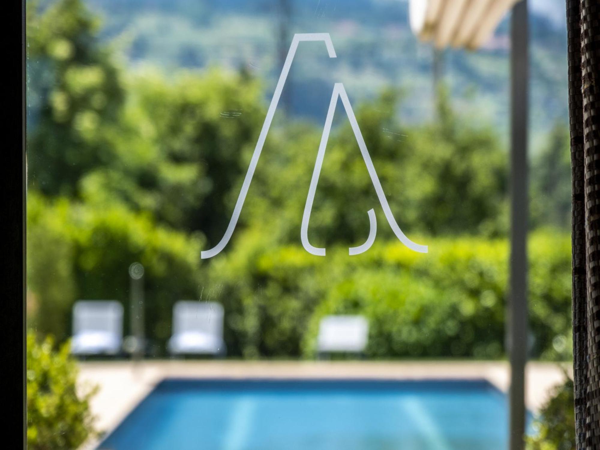 Hotel Artiem Asturias à Quintueles Extérieur photo